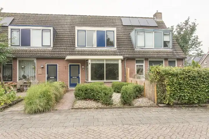 Terraced house for sale: Brandemaat 103, Veldenbuurt Meppel