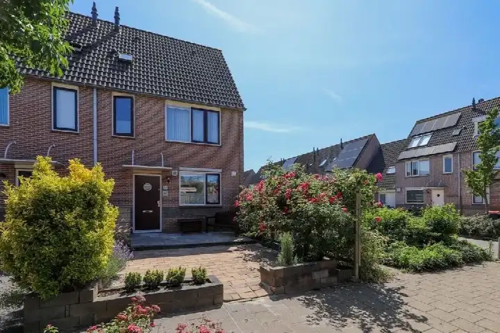 Hoekwoning te koop: Brandgans 20, Meerwijk Uithoorn