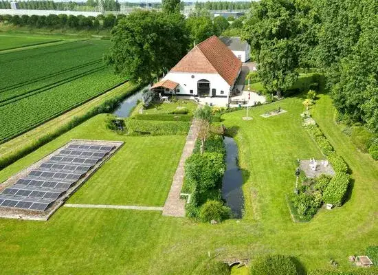 Vrijstaande woning te koop: Bredaschedijk 2, Verspreide huizen Zevenbergschen Hoek Zevenbergschen Hoek