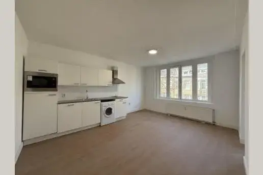 Appartement te huur: Bredasestraat 36A, Vestinggronden-Noord Bergen Op Zoom