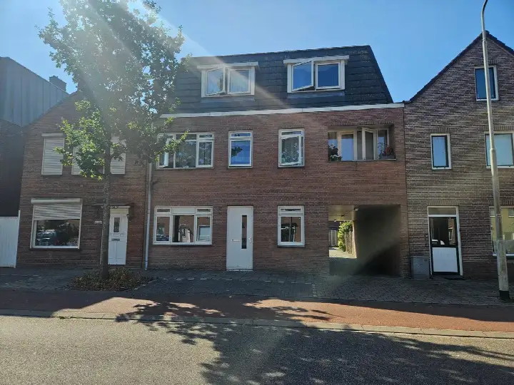 Woning te huur: Bredaseweg, Kalsdonk Roosendaal