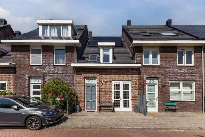 Terraced house for sale: Brederode 27, Kastelenbuurt Amstelveen