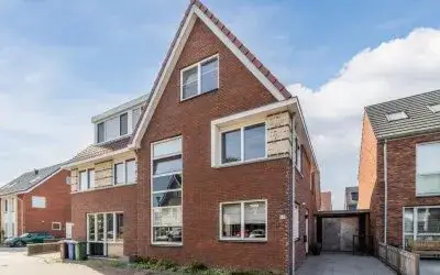 Semi-detached for sale: Brederodepeer 50, Voorofschebuurt Boskoop