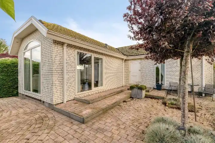 Vrijstaande woning te koop: Bredeweg 66B-75, Moerkapelle kassengebied Moerkapelle