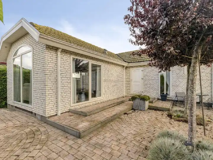 Vrijstaande woning te koop: Bredeweg 66B75, Moerkapelle kassengebied Moerkapelle