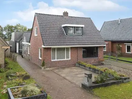 Twee-onder-één-kap te koop: Breedijk 14, Ryptsjerk Ryptsjerk