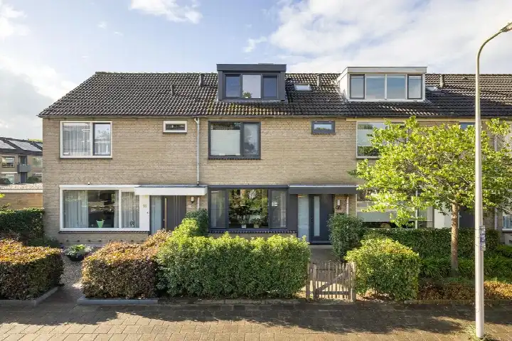 Tussenwoning te koop: Breeland 98, Bieshaar-Noord Hoogland