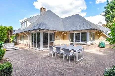 Vrijstaande woning te koop: Breeweg 8, Rijksweg-Zuid Laren (Nh)