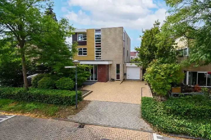 Vrijstaande woning te koop: Breitnerhof 5, Kersenboogerd-Zuid - Buurt 33 06 Hoorn