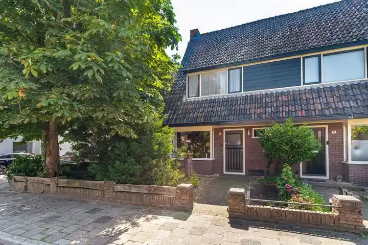 Hoekwoning te koop: Bremstraat 40, Nieuwe-Oosterhei Baarn
