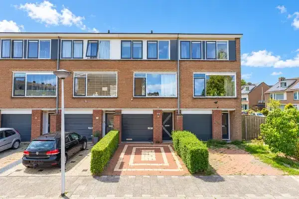 Tussenwoning te koop: Brigantijn 69, De Kapel en omgeving Brielle