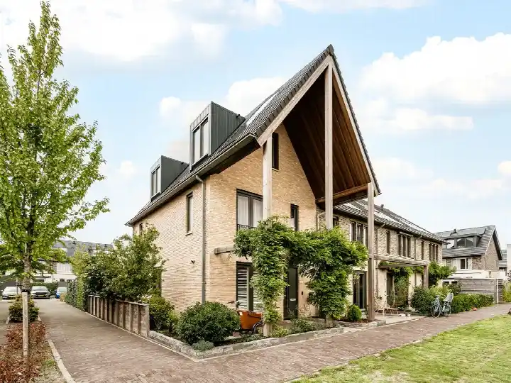 Hoekwoning te koop: Brilduiker 8, Keijzershof Eilanden Pijnacker