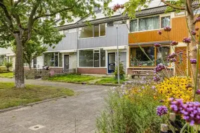 Tussenwoning te koop: Briljantstraat 245, Vinkhuizen-Noord Groningen