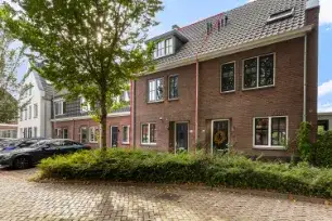 Tussenwoning te koop: Brink 49, Nautena-noord/Havenstraat Nijkerk