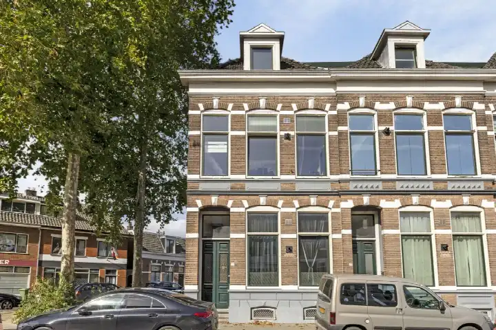 Studio te koop: Brinkgreverweg 41D, Oosterstraat Deventer