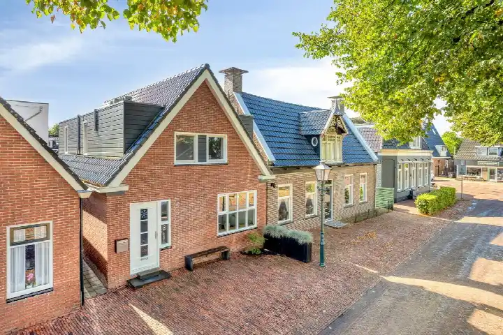 Twee-onder-één-kap te koop: Brouwersgrêft 6, Rottevalle Rottevalle