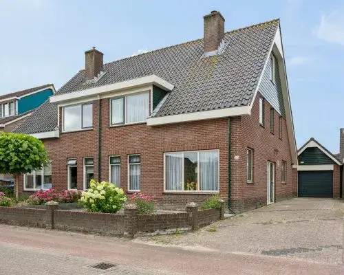 Twee-onder-één-kap te koop: Brouwerspad 20, Nijkerkerveen-Noord Nijkerkerveen