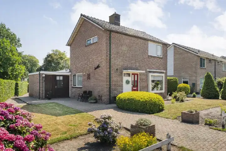 Vrijstaande woning te koop: Bruges 10, Dwingeloo Dwingeloo