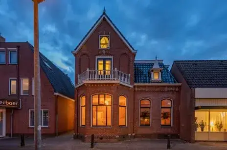 Twee-onder-één-kap te koop: Brugstraat 3, Scheemda Scheemda