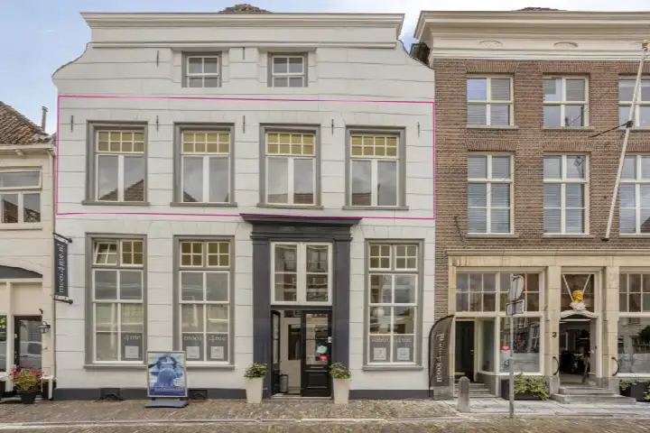 Appartement te koop: Brugstraat 5A, Binnenstad-Grave Grave