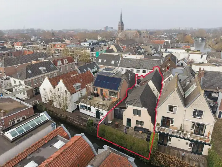 Tussenwoning te koop: Brugstraat 8, Breukelen Midden Breukelen