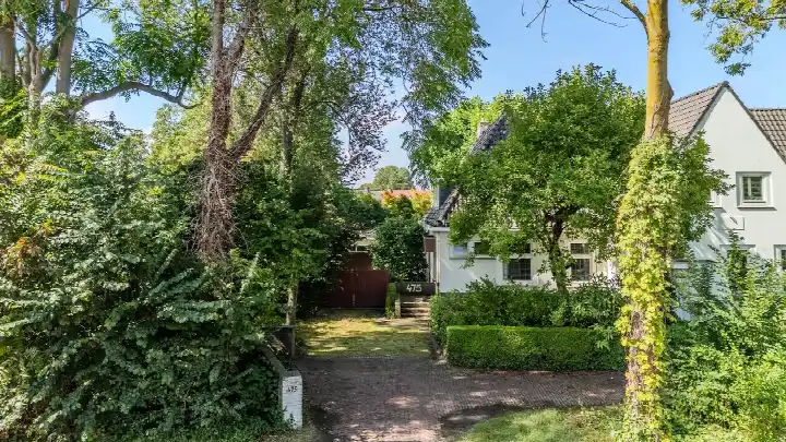 Corner house for sale: Brusselseweg 475, Oud-Caberg Maastricht