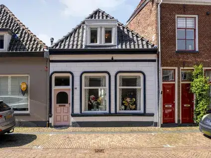 Tussenwoning te koop: Buiten Nieuwstraat 116, Binnenstad Kampen Kampen