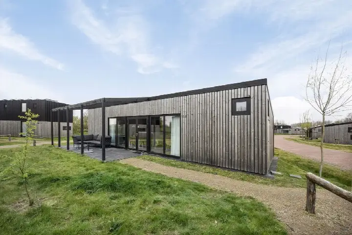 Vrijstaande woning te koop: Buitengronden 7-125, Verspreide huizen Zwartewaal