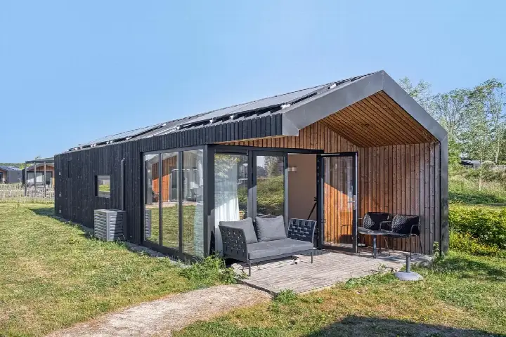 Vrijstaande woning te koop: Buitengronden 7-30, Verspreide huizen Zwartewaal