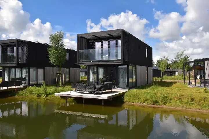 Vrijstaande woning te koop: Buitengronden 7-43, Verspreide huizen Zwartewaal