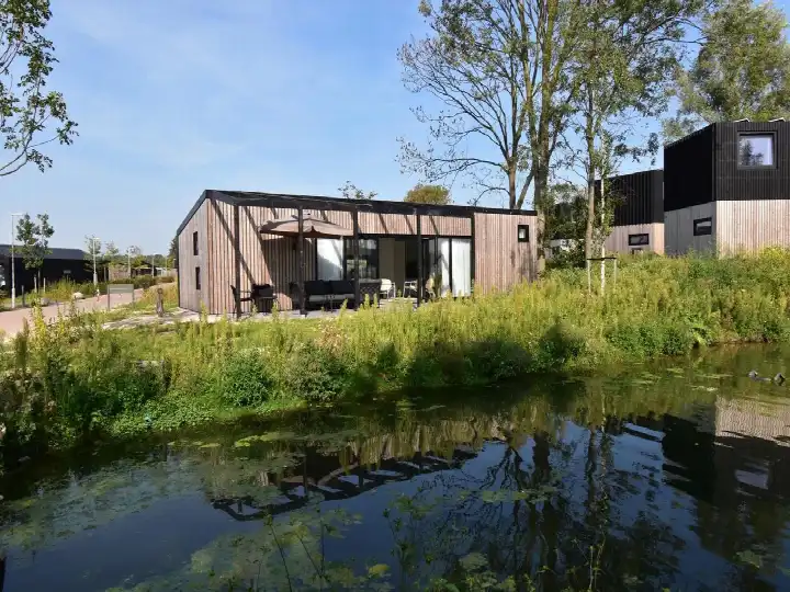 Vrijstaande woning te koop: Buitengronden 7-92, Verspreide huizen Zwartewaal
