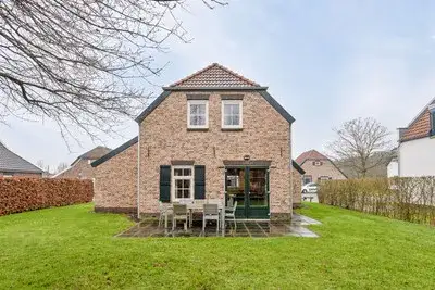 Vrijstaande woning te koop: Buitenhof de Leistert 228, Verspreide huizen Roggel Roggel