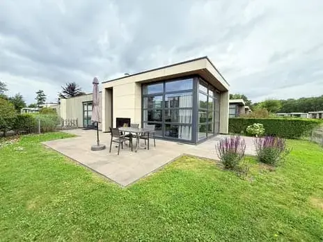 Detached house for sale: Buitenhuizerweg 2-432, Zuid-Spaarndammerpolder Velsen-Zuid