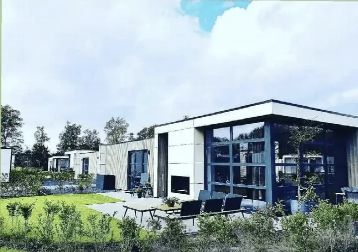 Detached house for sale: Buitenhuizerweg 2, Zuid-Spaarndammerpolder Velsen-Zuid