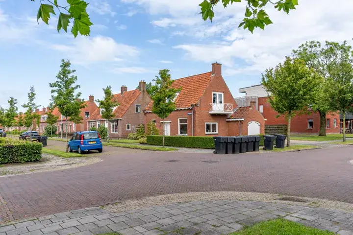 Vrijstaande woning te koop: Buitentuin 2, Dokkum Noord Dokkum