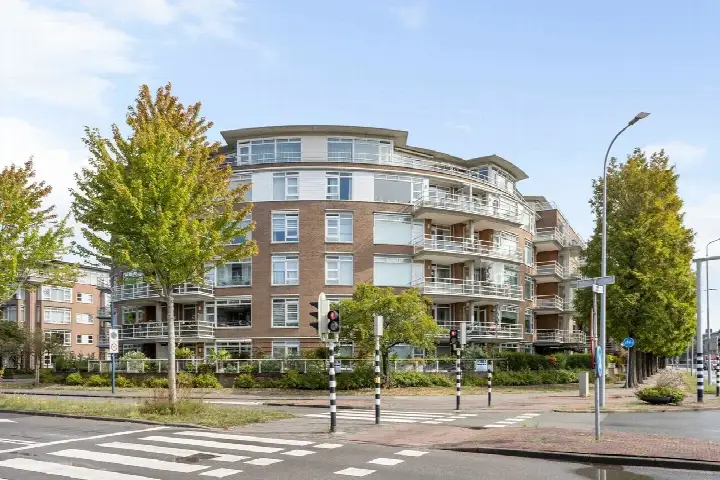 Appartement te koop: Buizerdlaan 223, Park Veursehout Leidschendam
