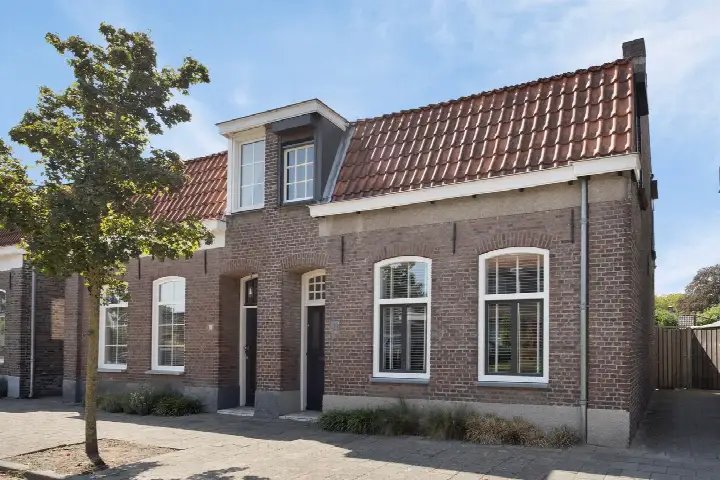 Twee-onder-één-kap te koop: Bunderstraat 13, Turfberg-Noord Valkenswaard