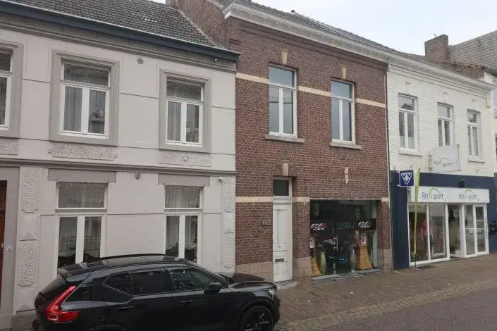 Appartement te huur: Bunderstraat 25A, Meerssen Meerssen
