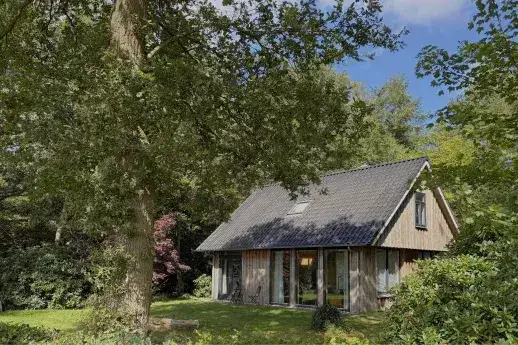 Vrijstaande woning te koop: Bungalowpark 151, Verspreide huizen Doldersum Doldersum