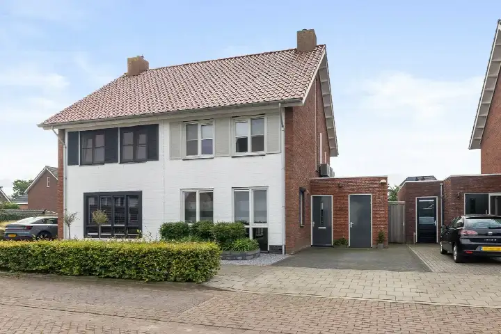 Semi-detached for sale: Buntgras 15, Verspreide huizen Arendnest-Zijp Boekel