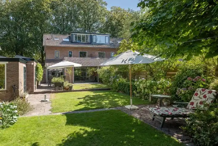 Semi-detached for sale: Buntlaan 73, Driebergen-Oost en Zuid Driebergen-Rijsenburg