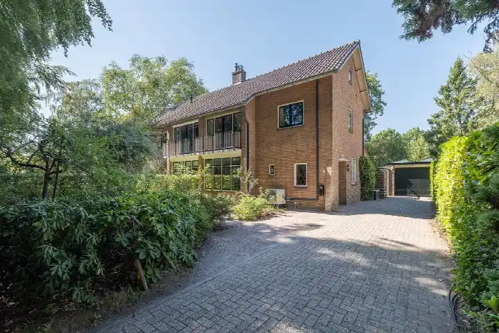 Twee-onder-één-kap te koop: Buntlaan 73, Driebergen-Oost en Zuid Driebergen-Rijsenburg