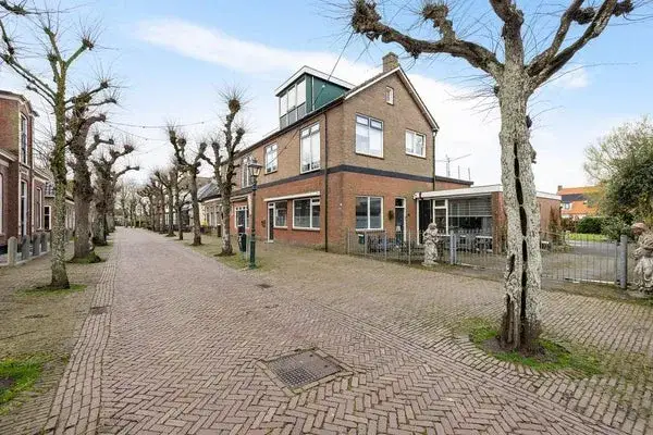 Twee-onder-één-kap te koop: Buorren 17, Langweer Langweer