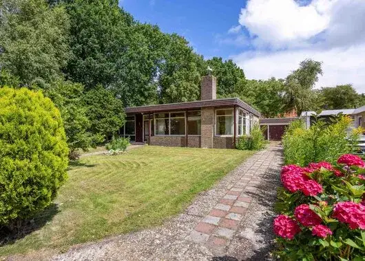 Vrijstaande woning te koop: Burg Geldermanlaan 4, Zuidhorn Zuidhorn