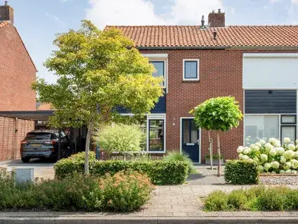 Hoekwoning te koop: Burg.Van Höevellstraat 12, Nieuwleusen Noord Nieuwleusen