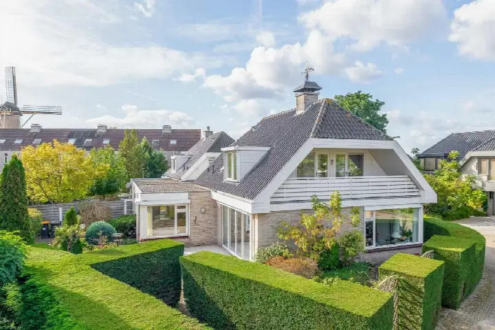 Twee-onder-één-kap te koop: Burgemeester Bulderboulevard 1, Kortland-Noord Krimpen Aan Den Ijssel
