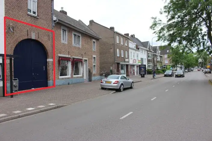 Appartement te huur: Burgemeester Cortenstraat 24, Scharn Maastricht