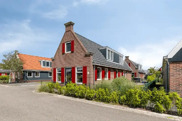 Detached house for sale: Burgemeester Dalenbergstraat 50-216, West-Graftdijk West-Graftdijk