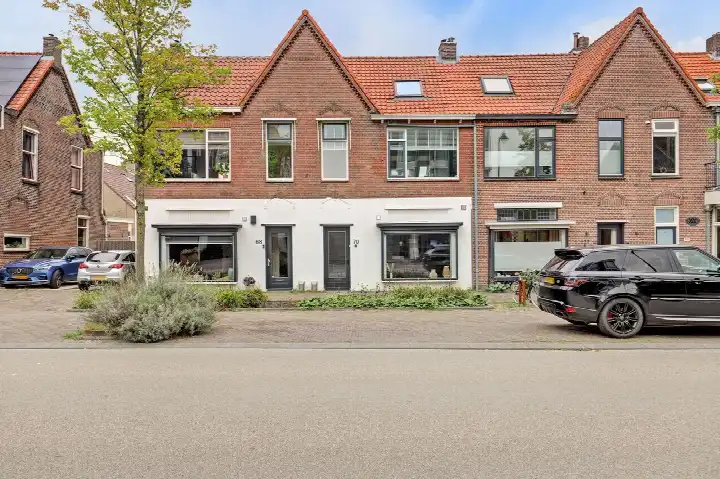 Appartement te koop: Burgemeester de Bruïnelaan 70B, Juliandorp Zwijndrecht
