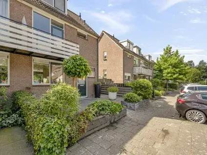 Hoekwoning te koop: Burgemeester de Herderplantsoen 24, Koudekerk aan den Rijn-Noord Koudekerk Aan Den Rijn